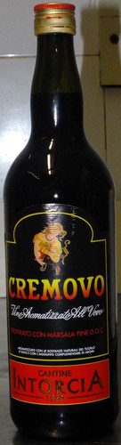 Vino aromatizzato all uovo con - vino,