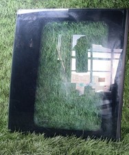 VETRO FISSO POSTERIORE DX PER FIAT Panda 2° Serie 51779902 (03>10)