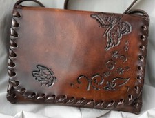 BORSA IN CUOIO INCISA A MANO REALIZZATA A MANO ARTIGIANALE