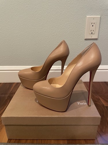 Christian louboutin dolly - louboutin, pump