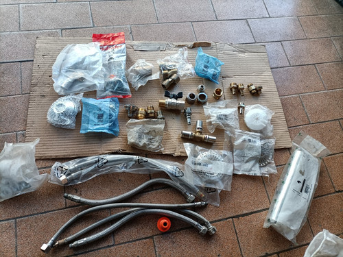 Stock materiale idraulico - stock,
