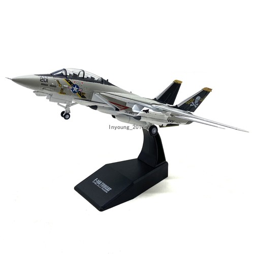 Modellino aereo militare