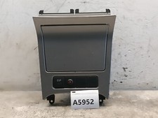 POSACENERE VANO PORTA OGGETTI CENTRALE VOLKSWAGEN GOLF 5 V A5952