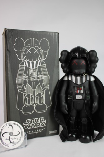 Modellino vinile kaws star - in,