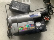 HITACHI VM-D865LE VIDEOCAMERA