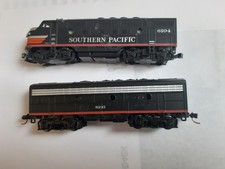 LOCOMOTORA F73 A + B  SOUTHERN