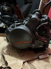 MOTOR KTM DUKE 125cc   2016 AL