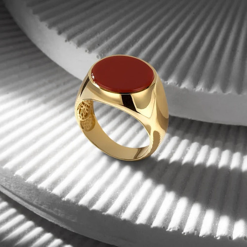 Anello con pietre preziose