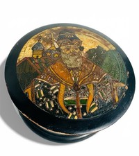 Antica scatola russa in legno