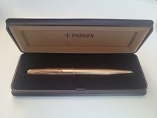 Stylo bille plaqué or PARKER