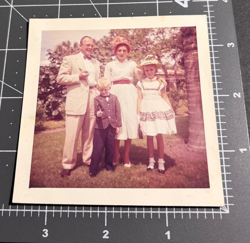 Ragazzo anni con pistola - 60,