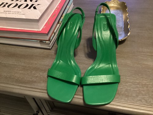 Sandali con tacco - zara, colore
