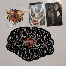 Lotto toppe e decalcomanie Harley Davidson, rare patch 6,5", 3 decalcomanie, 2003 NUOVE
