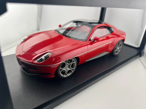 Modellino auto touring