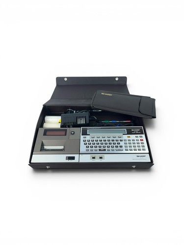 Sharp 1500a ce 150 - +, pocket