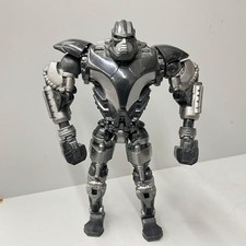 figura in vero acciaio zeus