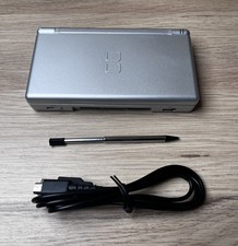 Nintendo ds lite console