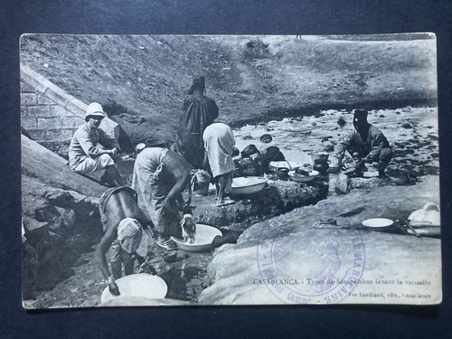 Locals washing casablanca - locals,
