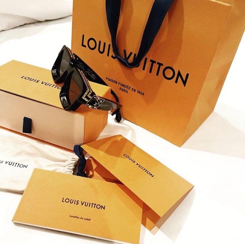 Louis vuitton millionaire - louis,