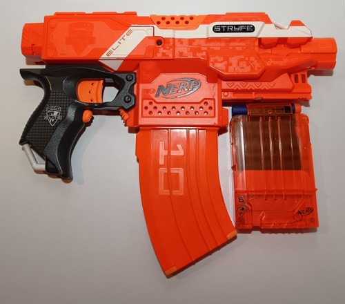 Rivista freccette nerf stryfe - rivista,