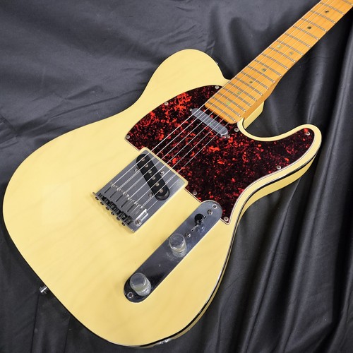 Chitarra elettrica usata