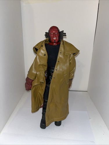 Hellboy versione film - hellboy,