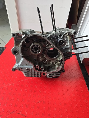 Basamento motore carter - basamento,