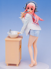 Furyu super sonico figure - super,