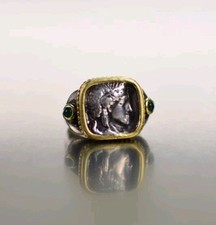 Anello uomo (TG. 7) con pietre in argento, oro e smeraldo