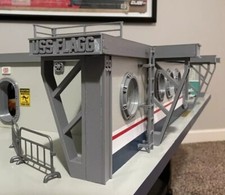 Ricambi "Raise the Flagg" per il tuo GI Joe USS Flagg base personalizzata, oblò, porte
