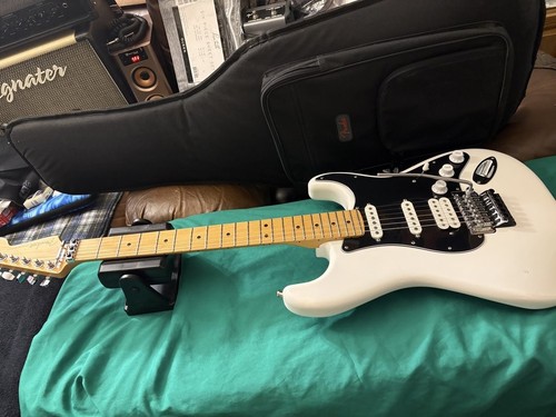 2022 player stratocaster - 2022,,