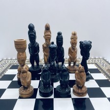 OTTIMO. Scacchiera in legno