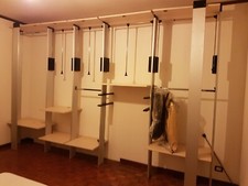 Struttura in alluminio e legno per cabina armadio