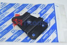REAR BUMPER SUPPORT BRACKET
