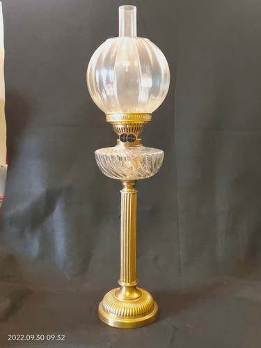 Lampada petrolio antica - lampada,