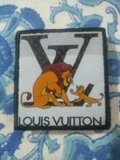 Louis Vuitton Stemma.misura 6x6 cm