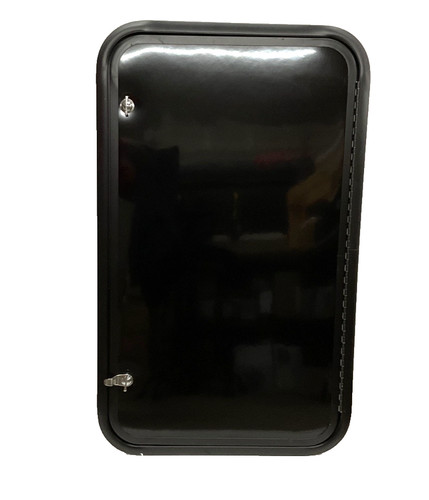 Baggage access cargo door - cargo,