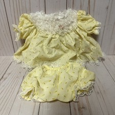 Completo vintage cavolo patch bambini vestito giallo e fiori set fiori bordi pizzo