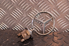 Mercedes C 200 CDI 2009 STELLA COFANO ANTERIORE