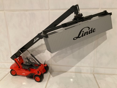Linde reach stacker - reach,