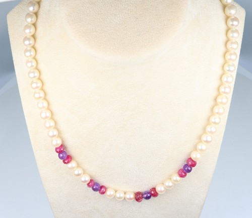 Collana con perle - e, quarzo