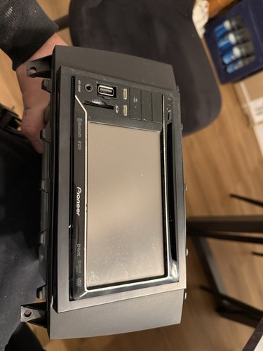 Pioneer avh 3300bt - usb, sd