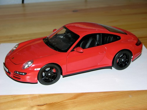 Porsche 911 997 carrera - 1/18,