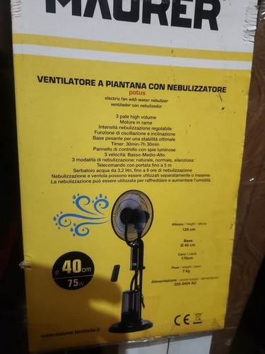Ventilatore piantana con - ventilatore, a