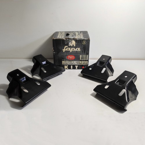 Kit staffe fissaggio - staffe, di