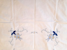 TOVAGLIA BIANCA IN COTONE CON RICAMO BLU 120x127 cm