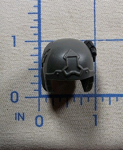 Elmetto militare classificato - elmetto,
