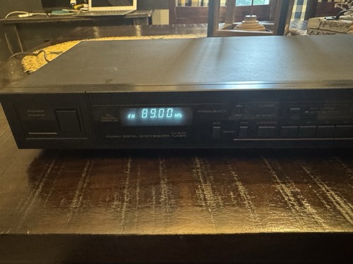 Pioneer model 970 stereo - pioneer, tx-970