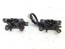 COPPIA GANCI APERTURA CHIUSURA SELLA SADDLE KYMCO XCITING 250 2005 T71000