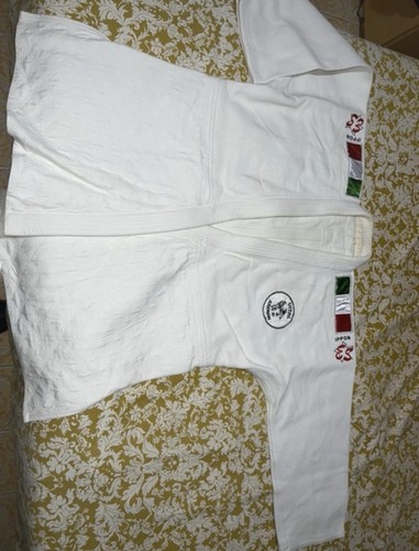Kimono judo jitsu usato - ju,